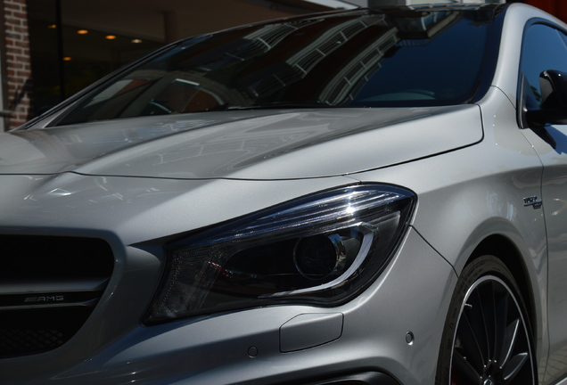 Mercedes-AMG CLA 45 Shooting Brake X117