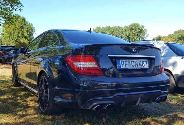 Mercedes-Benz C 63 AMG Coupé