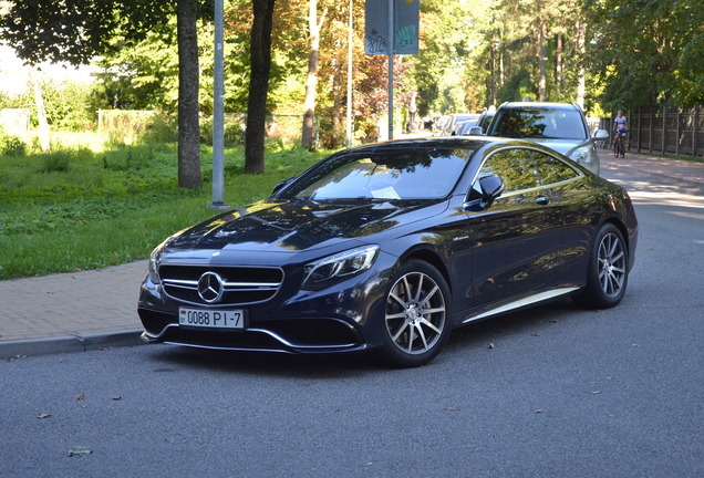 Mercedes-Benz S 63 AMG Coupé C217