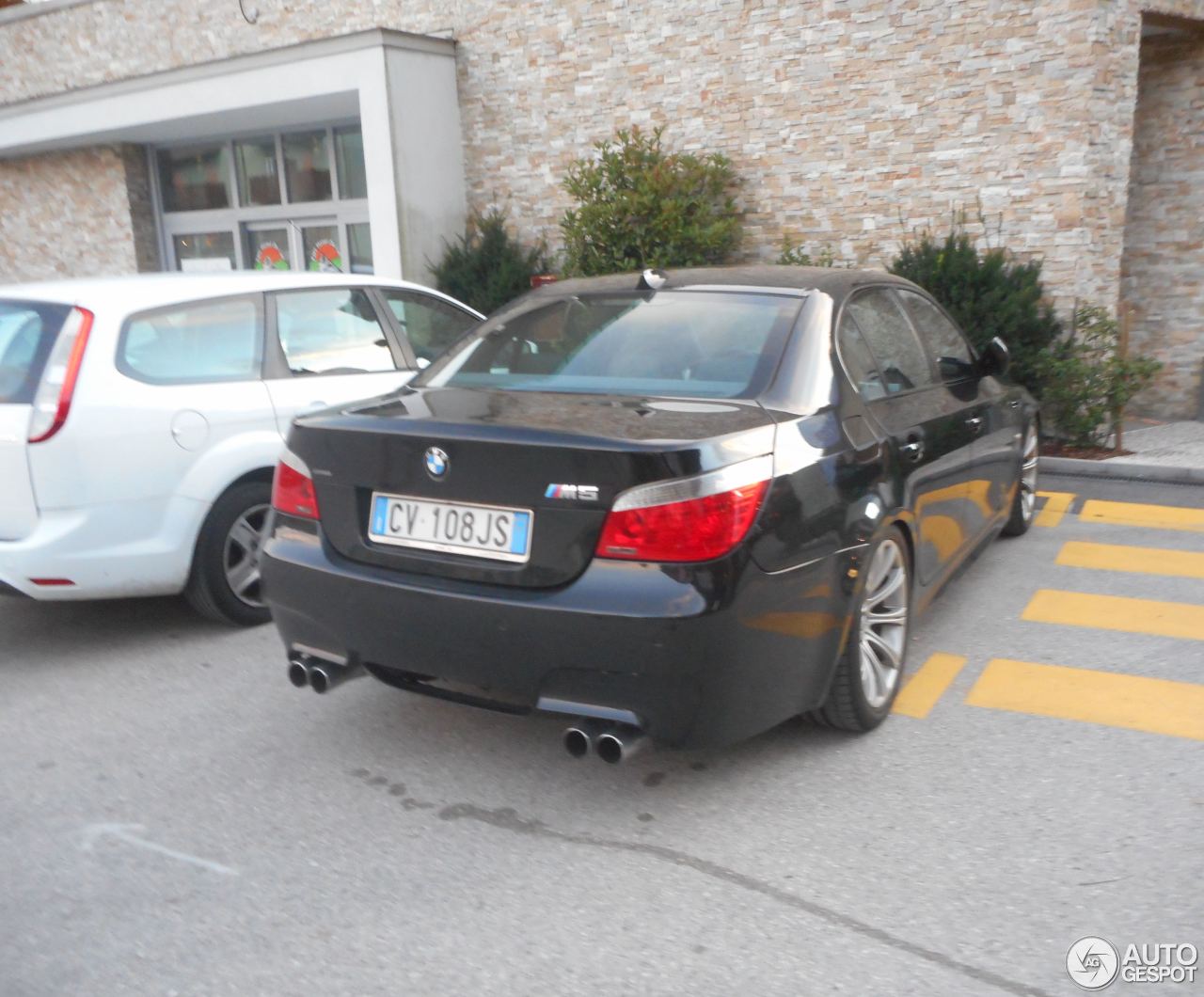 BMW M5 E60 2005