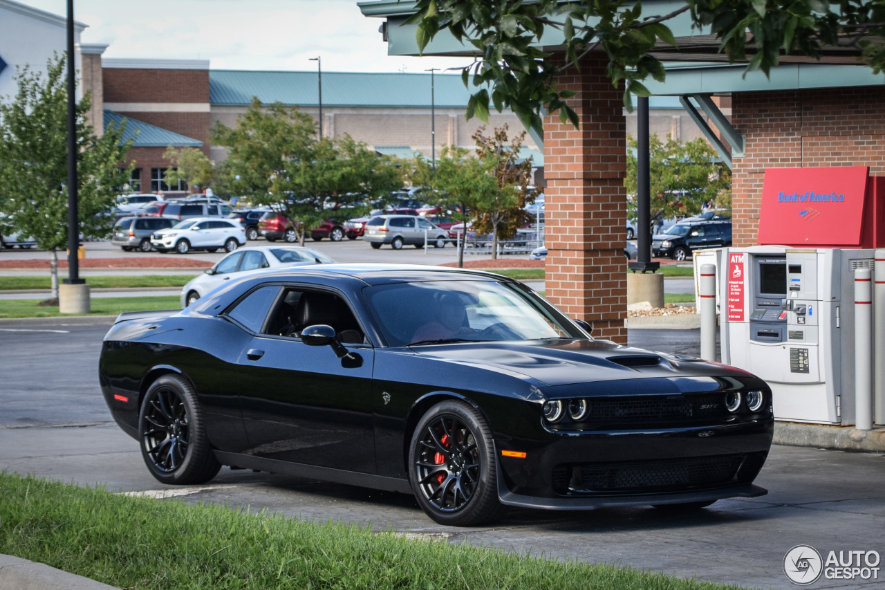 Dodge Challenger SRT Hellcat