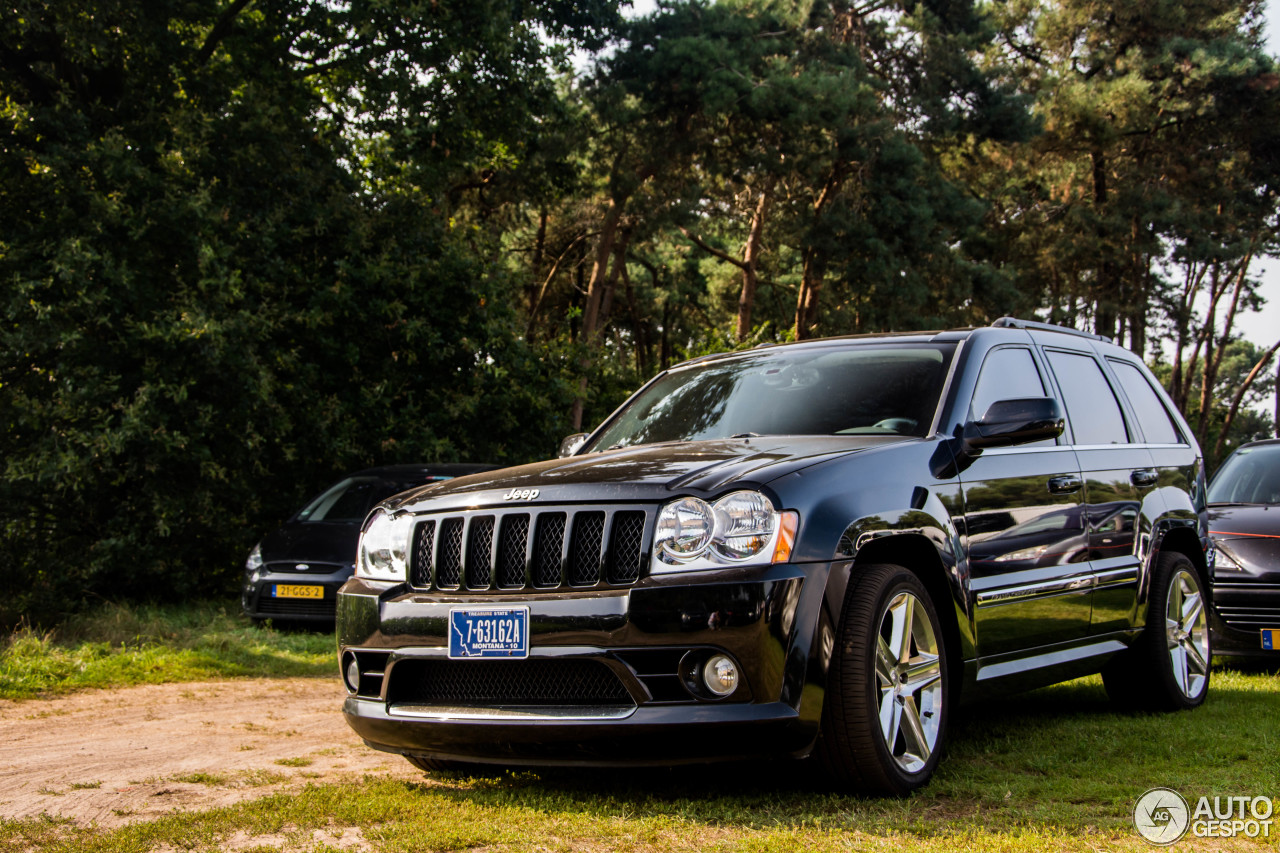 Jeep Grand Cherokee SRT-8 2005