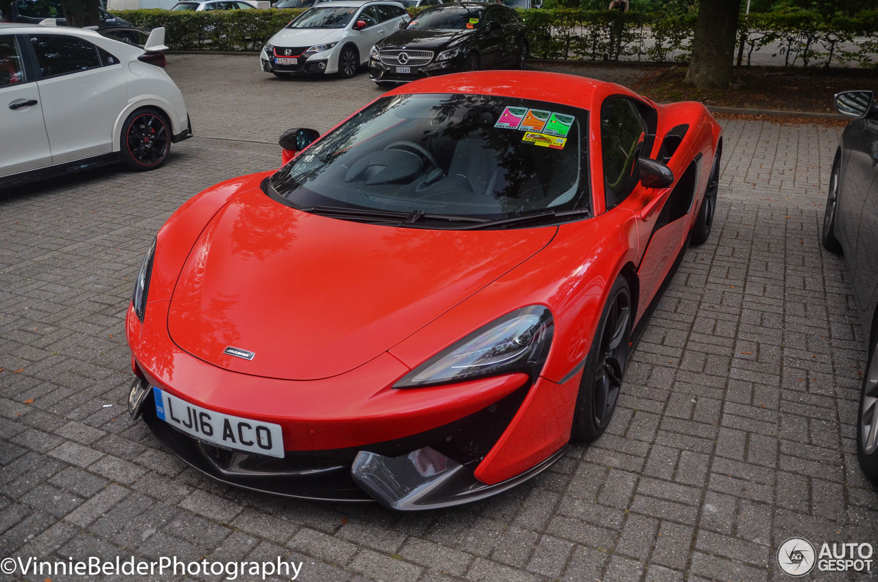 McLaren 570S