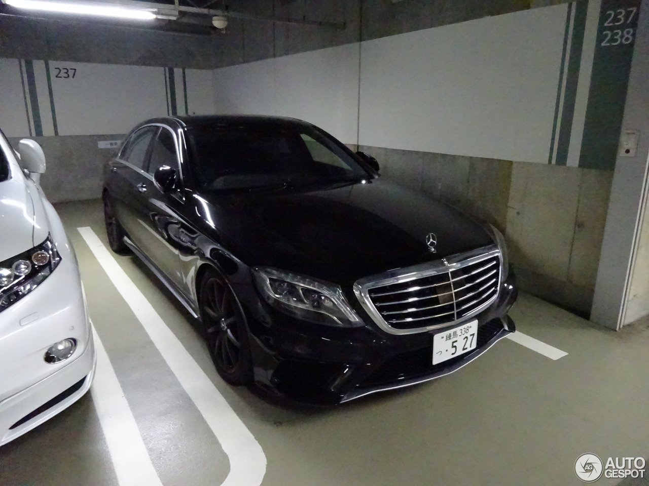 Mercedes-Benz S 63 AMG V222