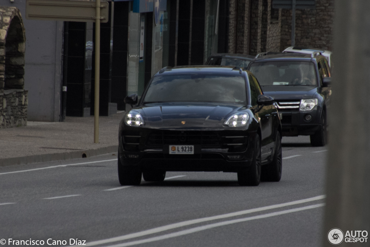 Porsche 95B Macan Turbo