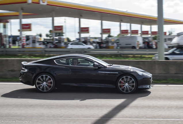 Aston Martin DB9 2013