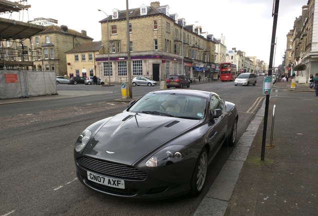 Aston Martin DB9