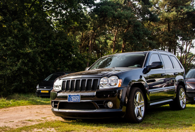 Jeep Grand Cherokee SRT-8 2005