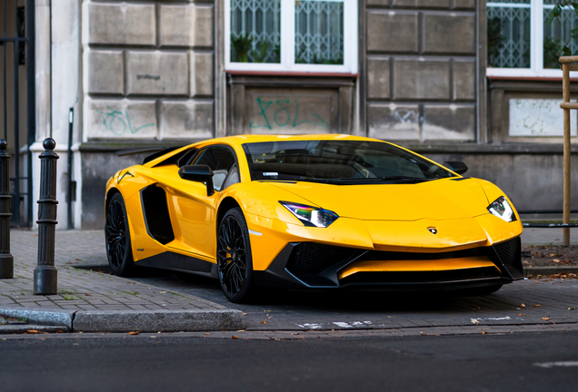 Lamborghini Aventador LP750-4 SuperVeloce