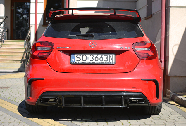 Mercedes-AMG A 45 W176 2015