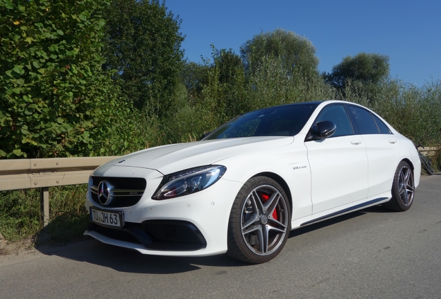 Mercedes-AMG C 63 S W205