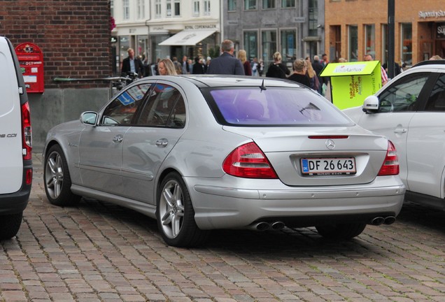 Mercedes-Benz E 55 AMG