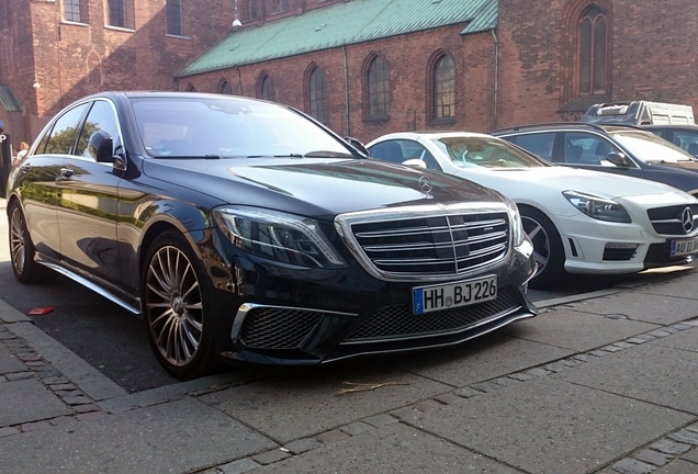 Mercedes-Benz S 65 AMG V222