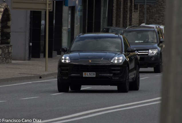 Porsche 95B Macan Turbo