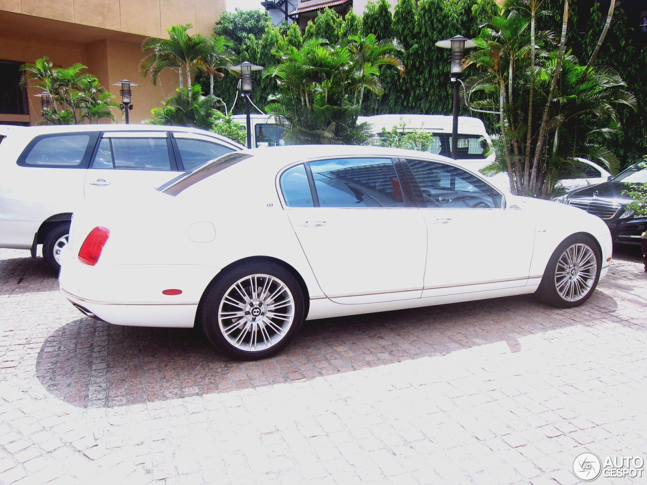 Bentley Continental Flying Spur Speed