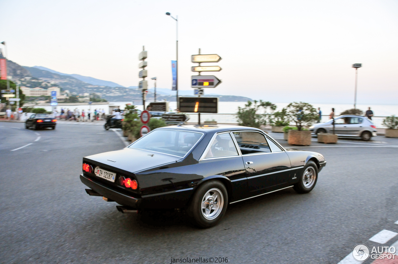 Ferrari 365 GT4 2+2