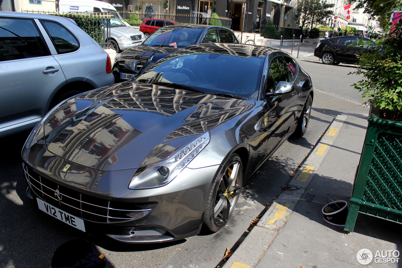 Ferrari FF