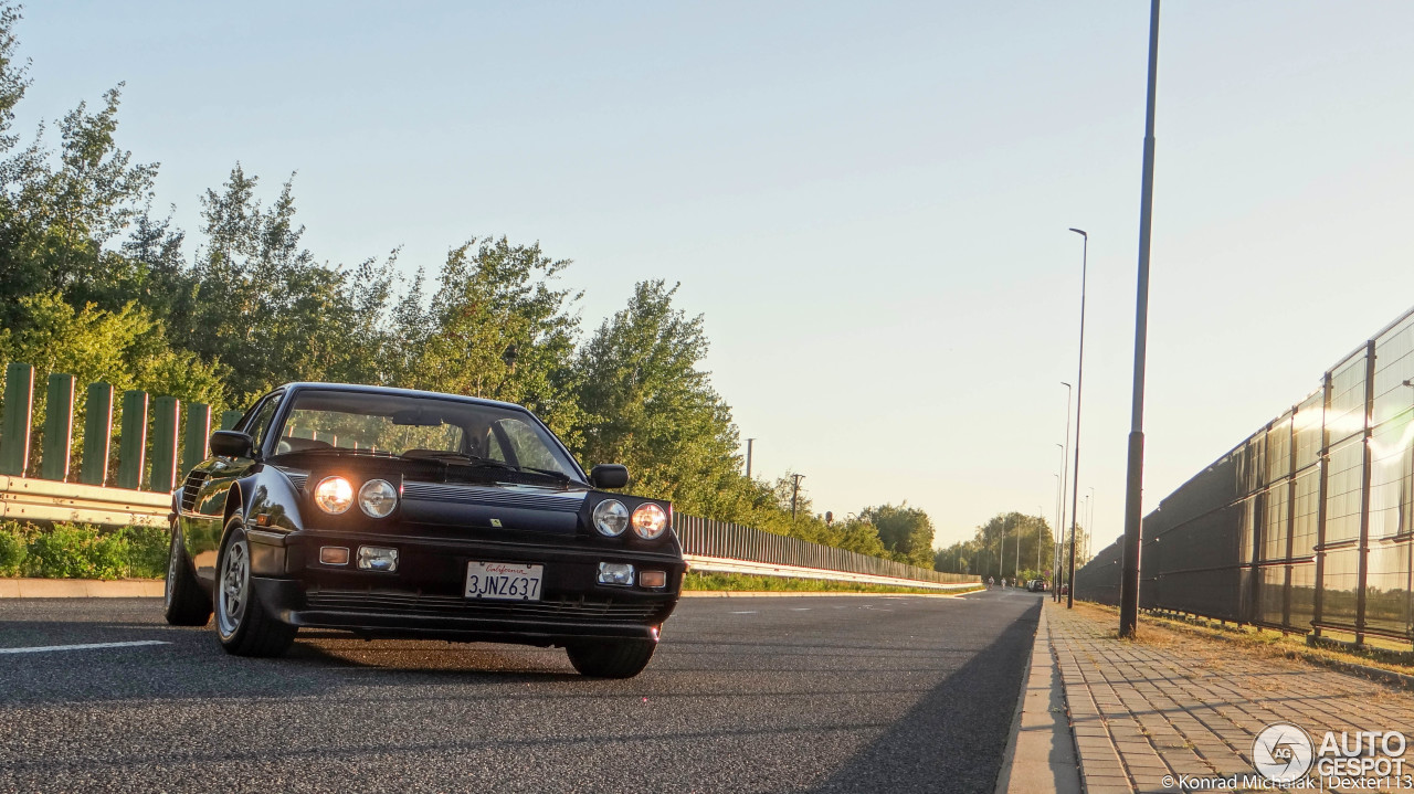 Ferrari Mondial 8