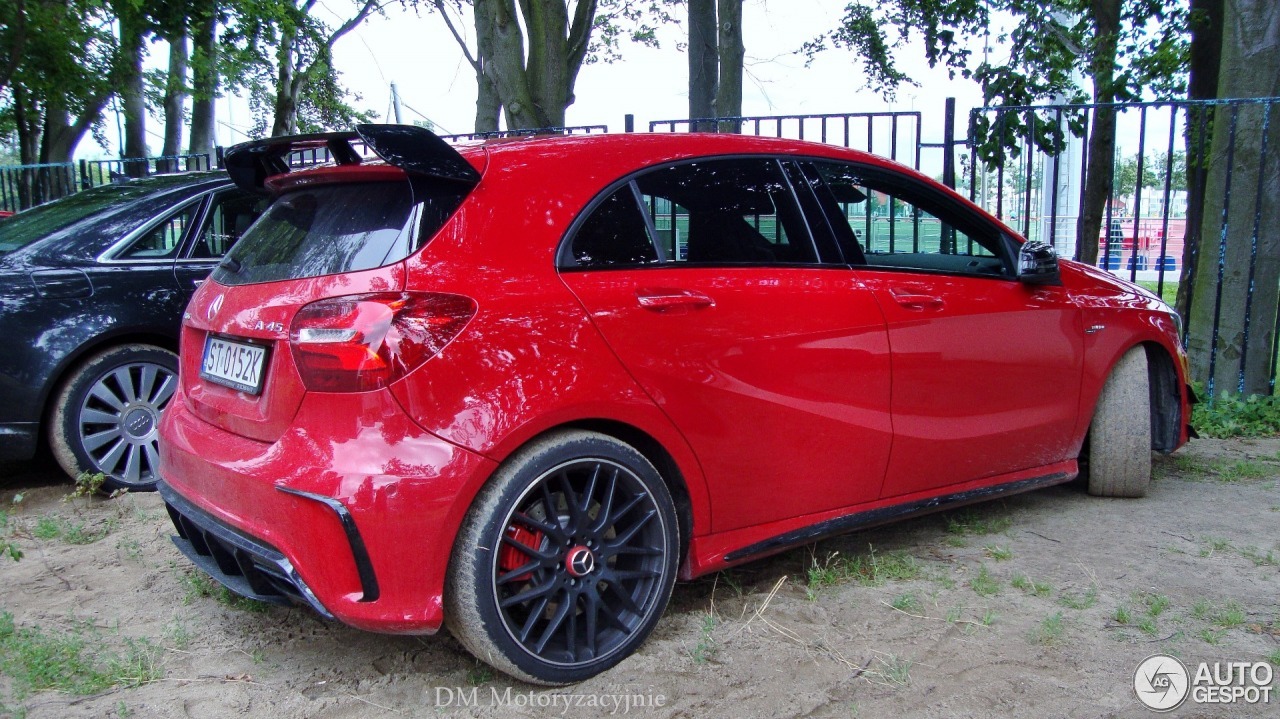 Mercedes-AMG A 45 W176 2015