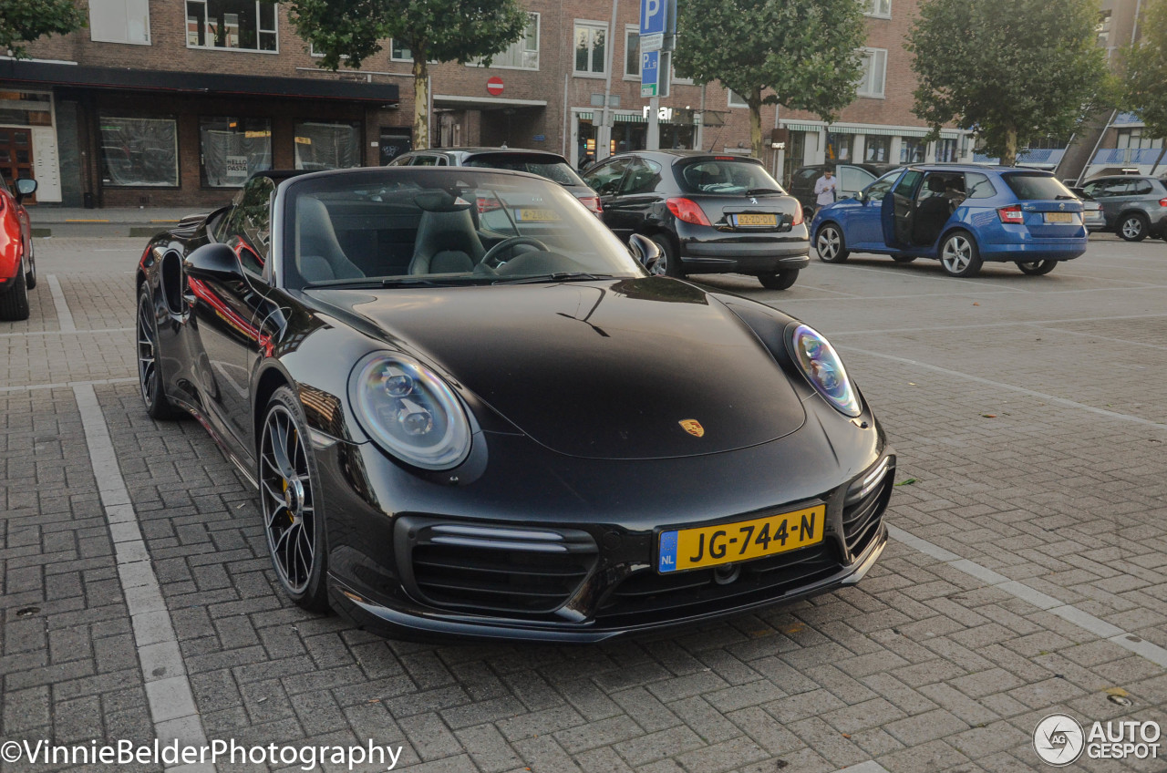 Porsche 991 Turbo S Cabriolet MkII