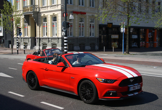 Ford Mustang GT Convertible 2015