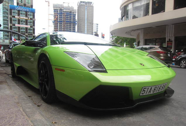 Lamborghini Murciélago LP640