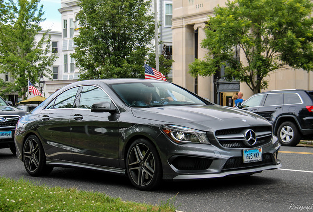 Mercedes-Benz CLA 45 AMG C117