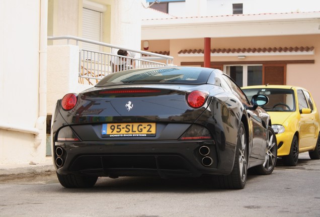 Ferrari California