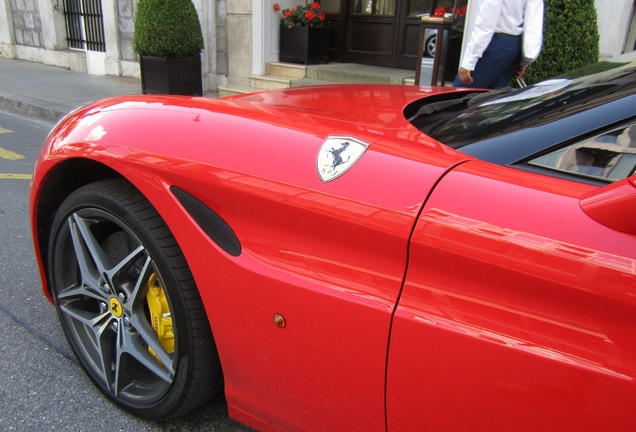 Ferrari California T