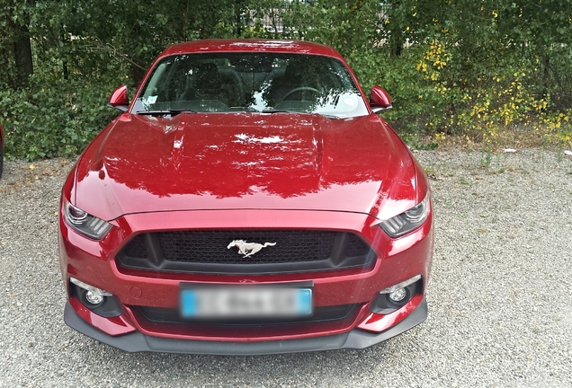 Ford Mustang GT 2015