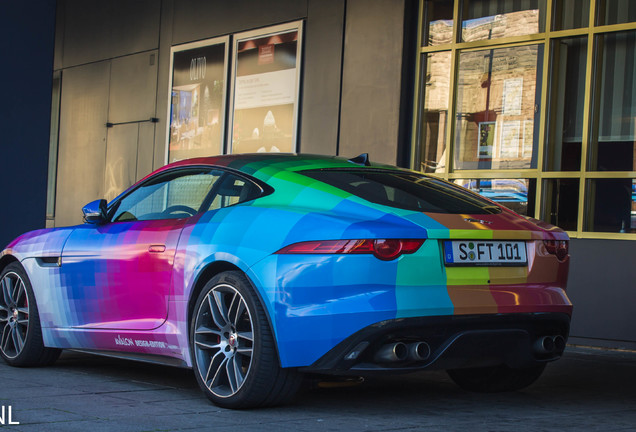 Jaguar F-TYPE R Coupé