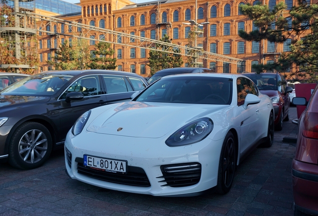 Porsche 970 Panamera GTS MkII