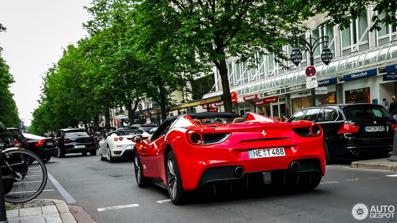 Ferrari 488 Spider