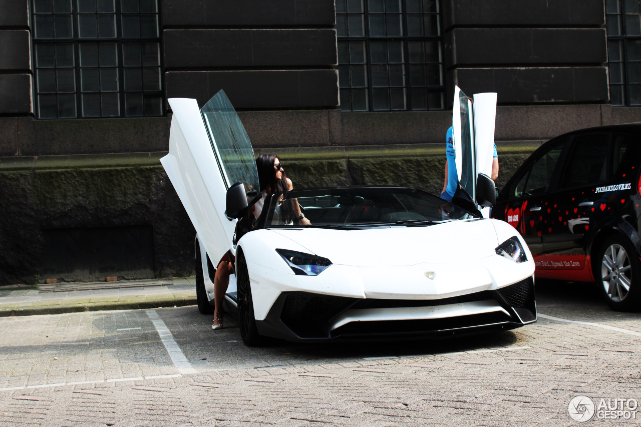 Lamborghini Aventador LP750-4 SuperVeloce Roadster