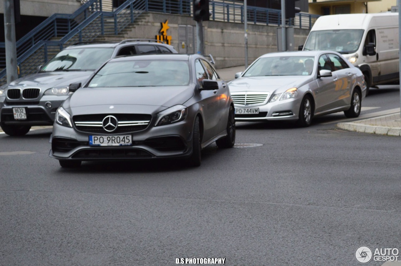 Mercedes-AMG A 45 W176 2015