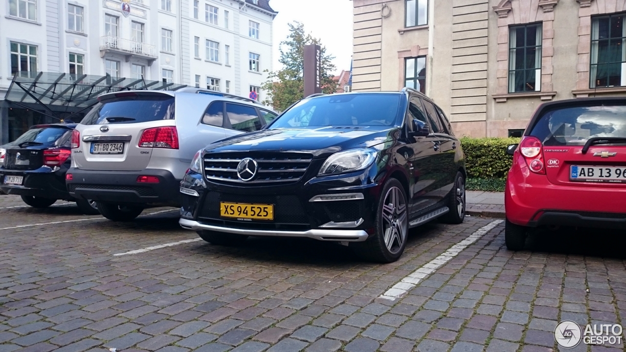 Mercedes-Benz ML 63 AMG W166