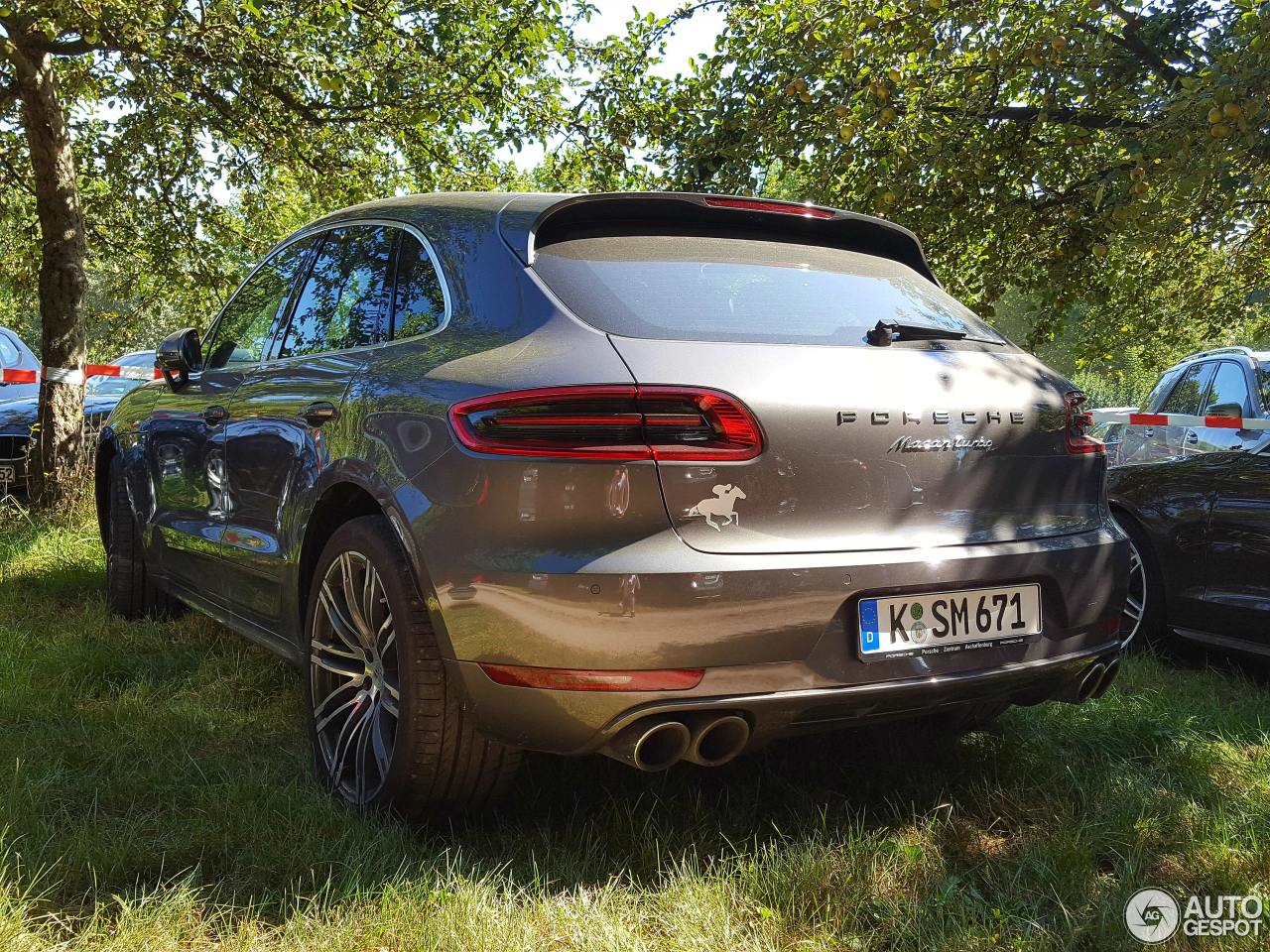 Porsche 95B Macan Turbo