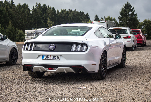 Ford Mustang GT 2015