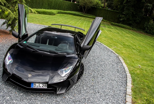 Lamborghini Aventador LP750-4 SuperVeloce