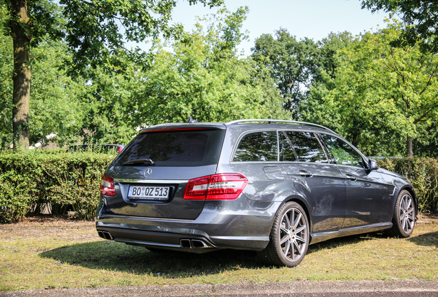 Mercedes-Benz E 63 AMG S212