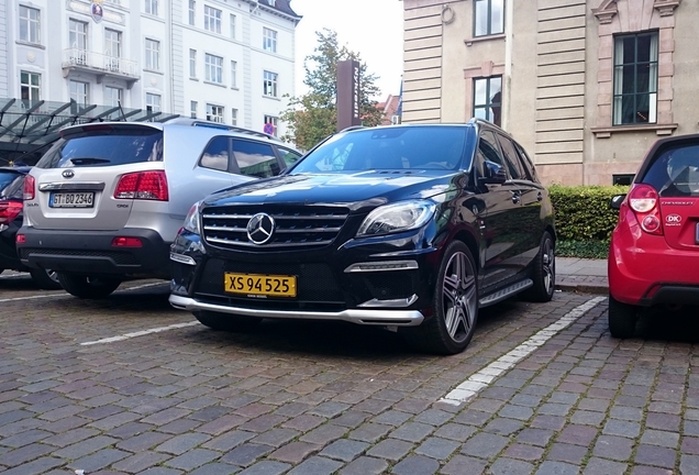 Mercedes-Benz ML 63 AMG W166