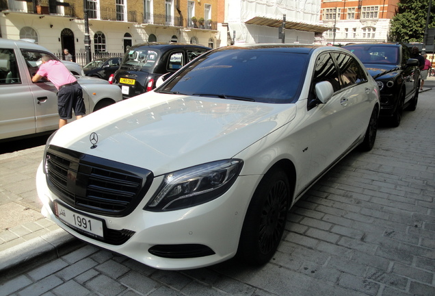 Mercedes-Maybach S 600 X222