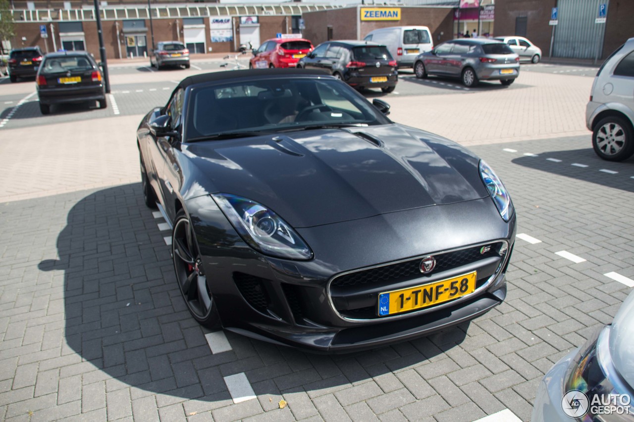 Jaguar F-TYPE S Convertible