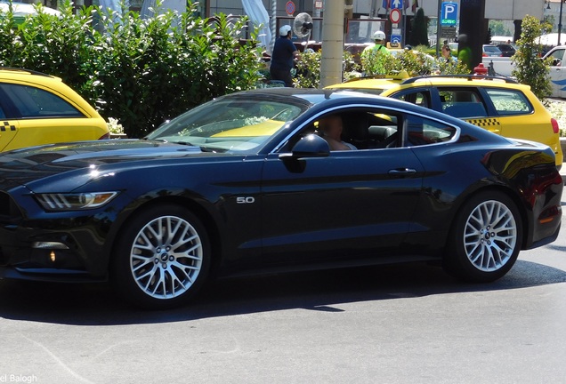 Ford Mustang GT 2015