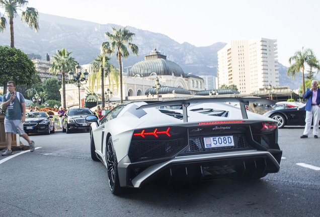 Lamborghini Aventador LP750-4 SuperVeloce Roadster