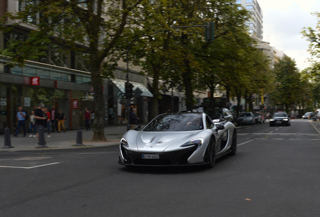 McLaren P1