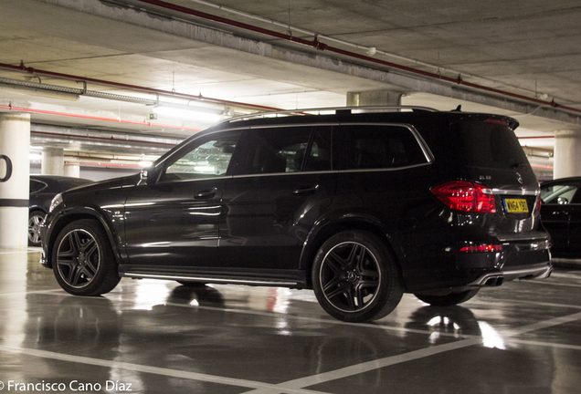 Mercedes-Benz GL 63 AMG X166