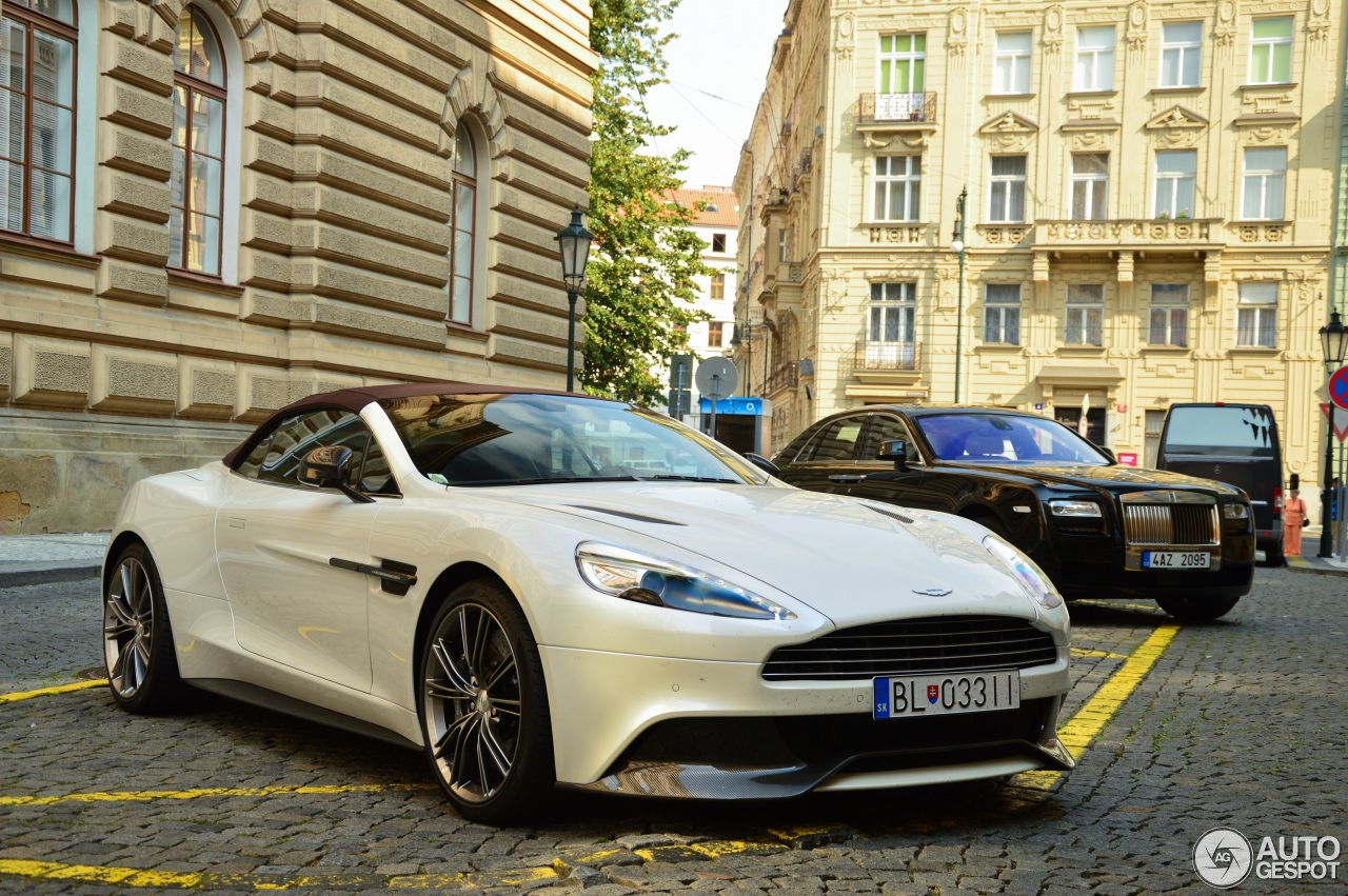 Aston Martin Vanquish Volante