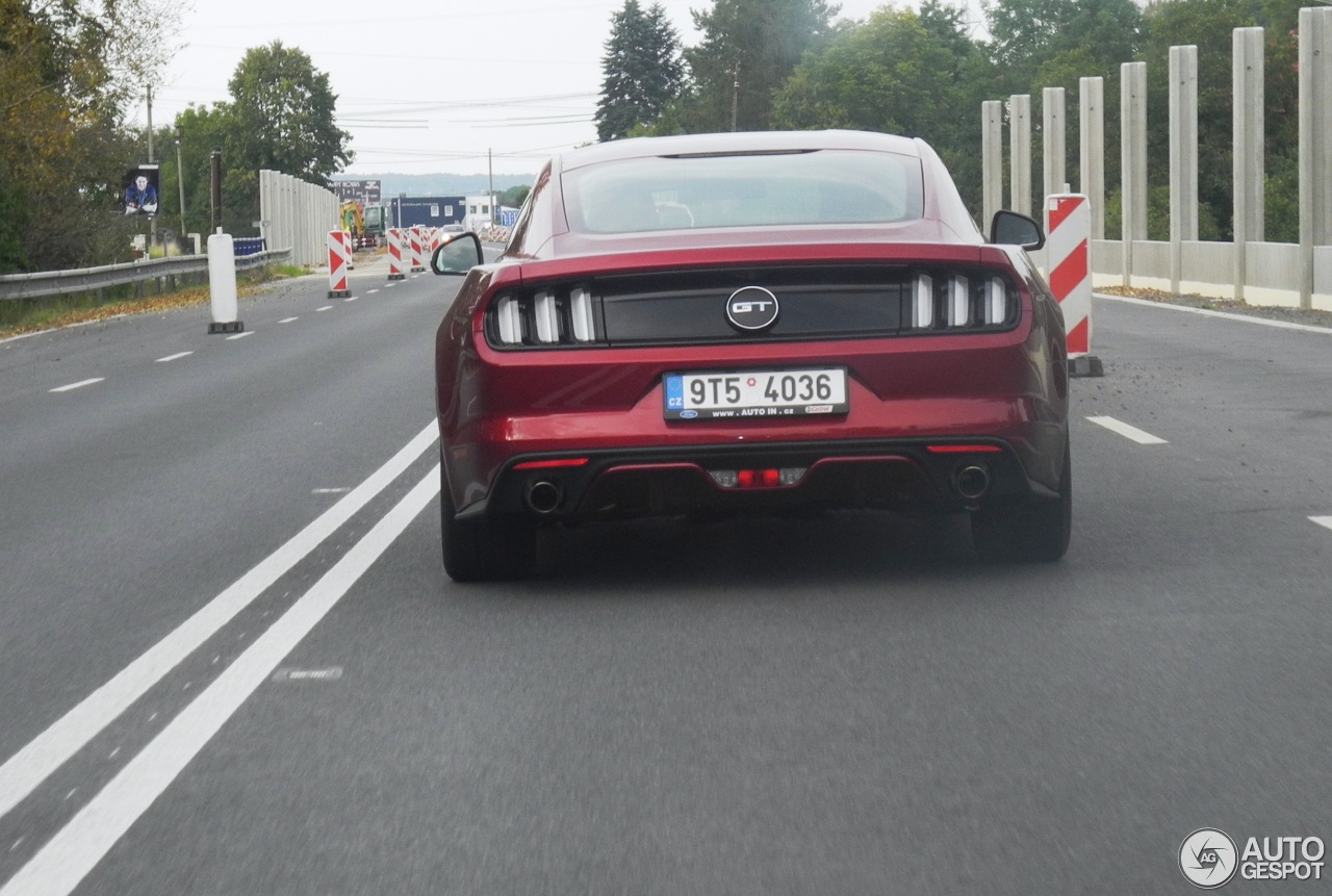 Ford Mustang GT 2015