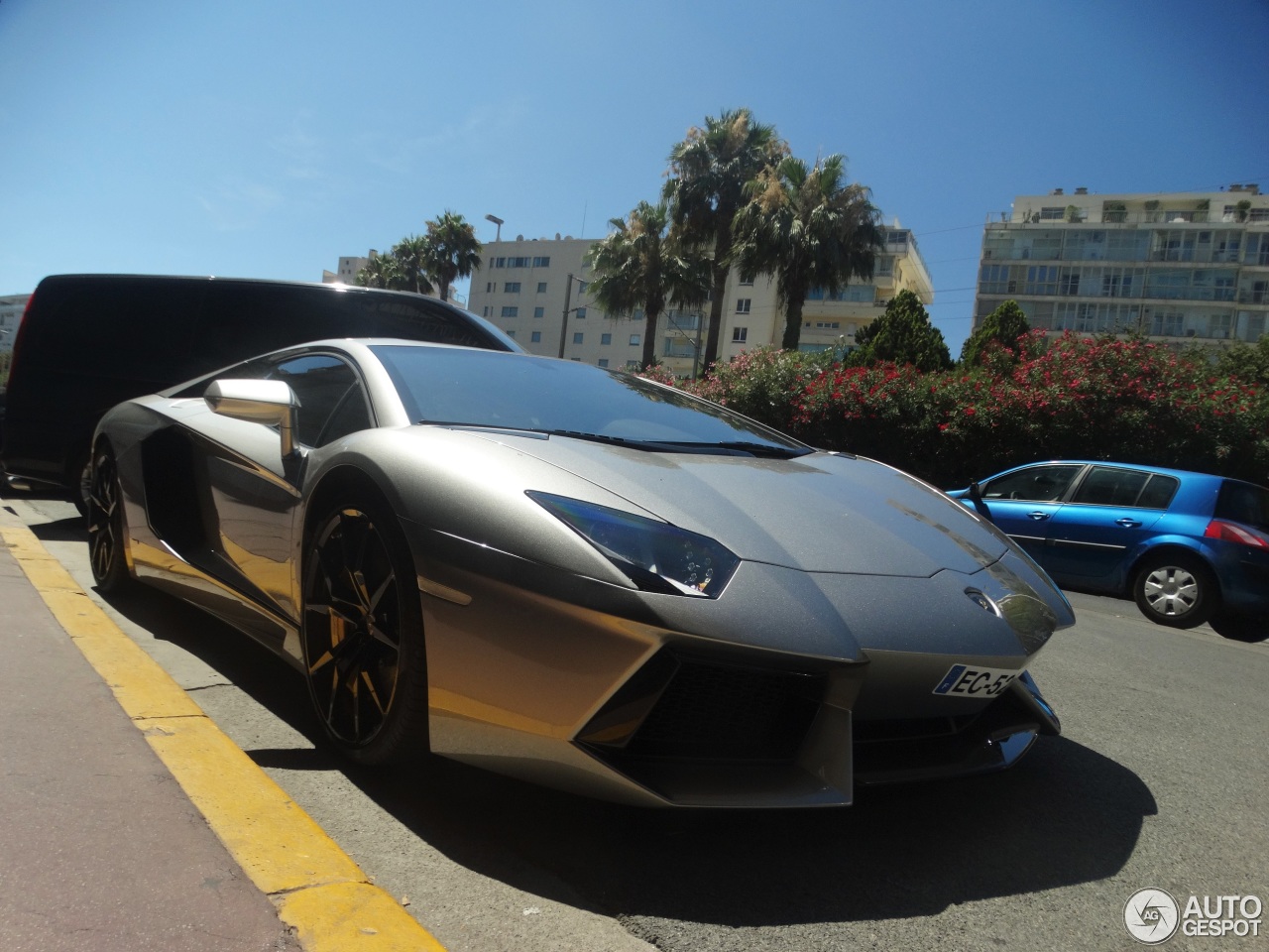 Lamborghini Aventador LP700-4